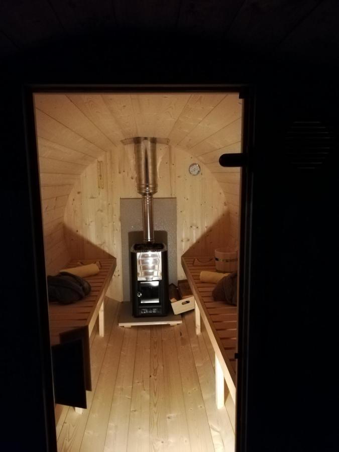 Pod Orehom Drvena Kuca I Sauna Krapina Luaran gambar